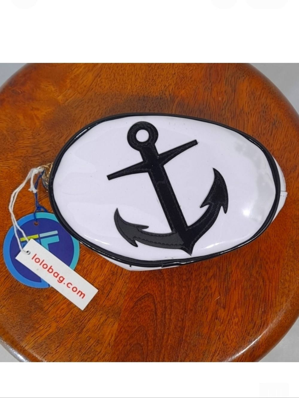 LOLO White Anchor Oval Avery Vinyl Makeup Bag NWT